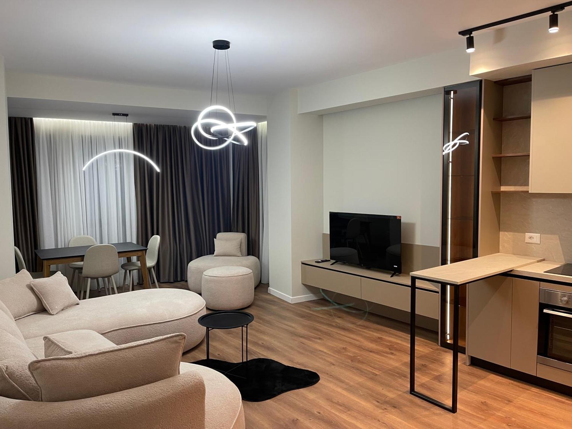 Apartment Deluxe New Bazaar Tirana